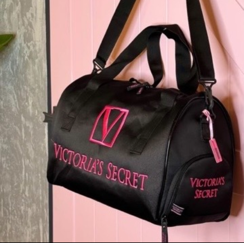 کیف ورزشی اکلیلی Victoria’s Secret