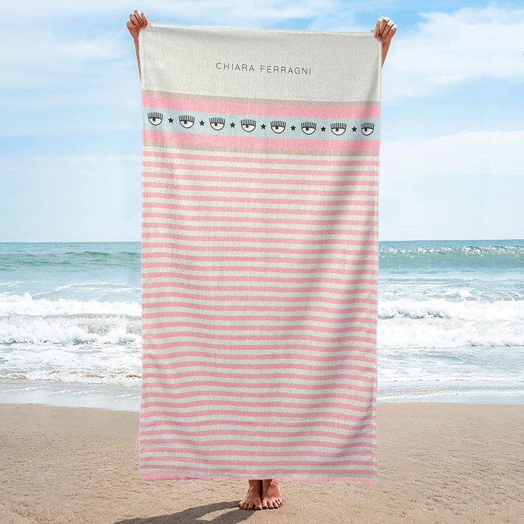 حوله استخری کیارا