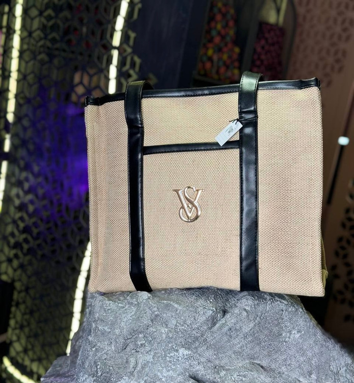 کیف دوشی ویکتوریا سکرت