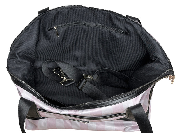 تراول بگ ویکتوریاسکرت