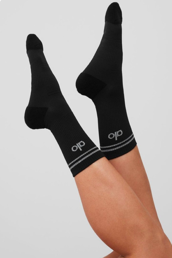 جوراب الو _ alo