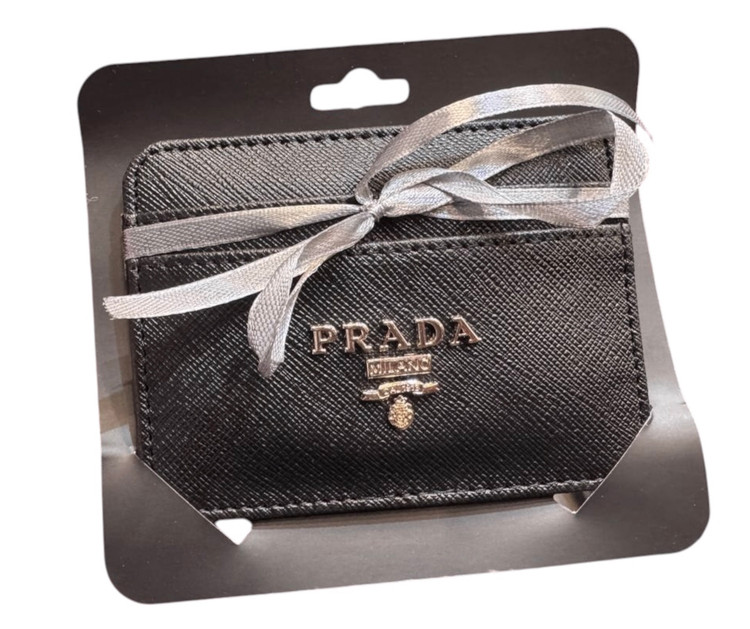 جاکارتی پرادا