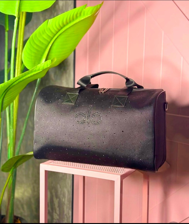 ساک ورزشی و مسافرتی شاین و نگین دار _ alo