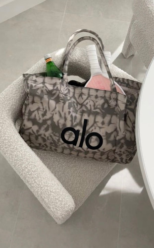 توت بگ الو _ tote bag alo