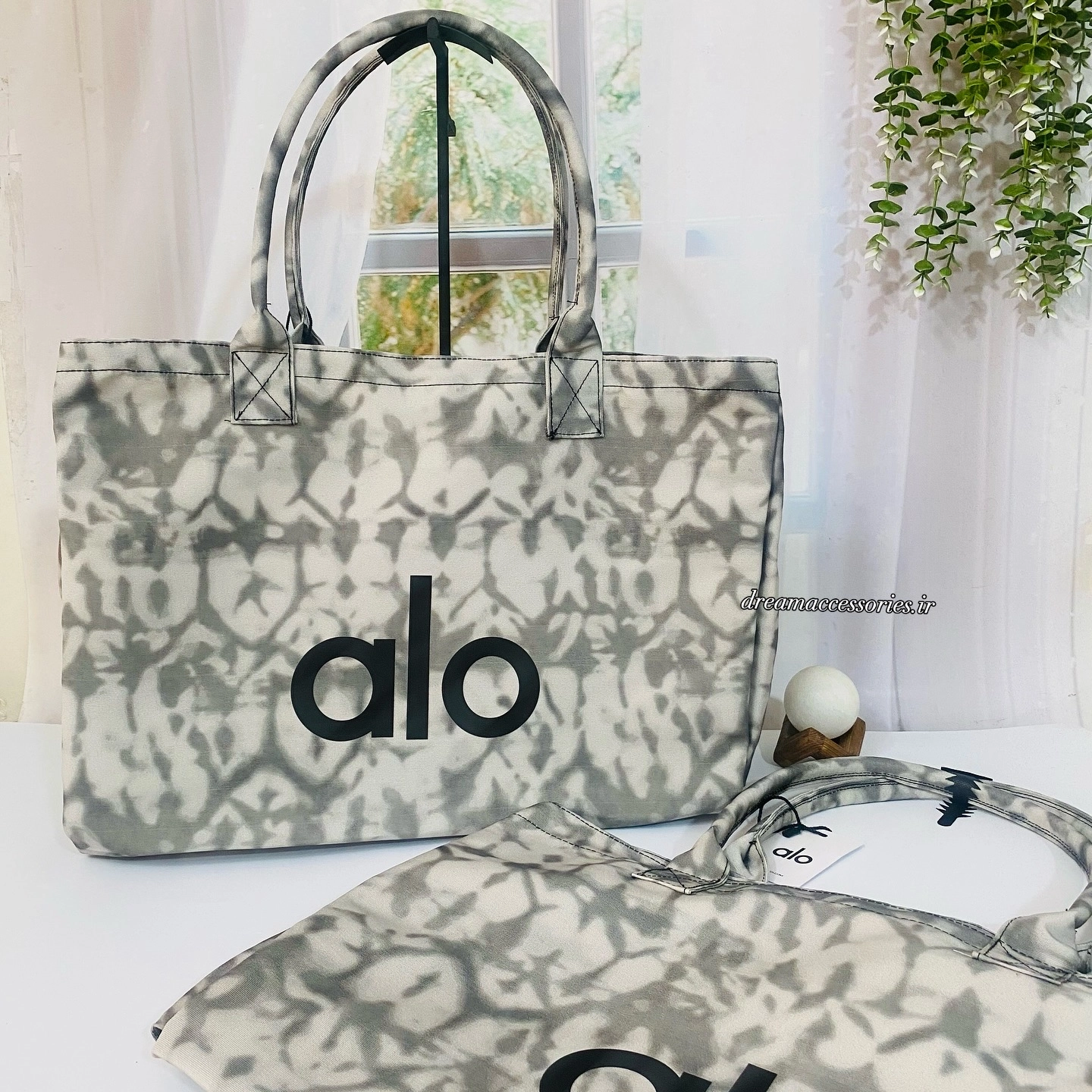 توت بگ الو _ tote bag alo