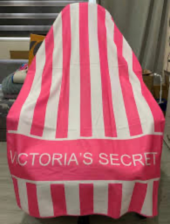 حوله استخری ویکتوریاسکرت