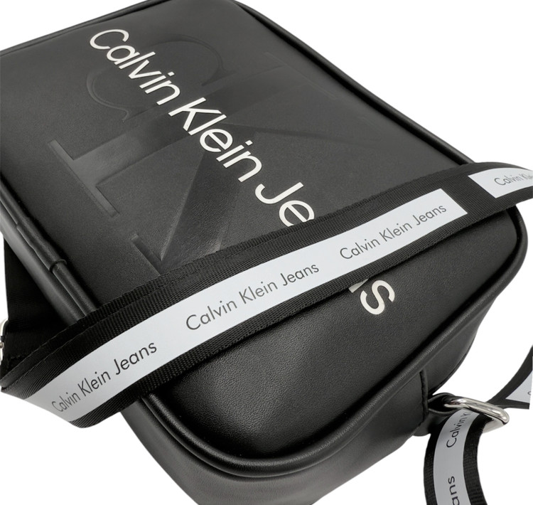 کیف دوشی کلوین کلاین
