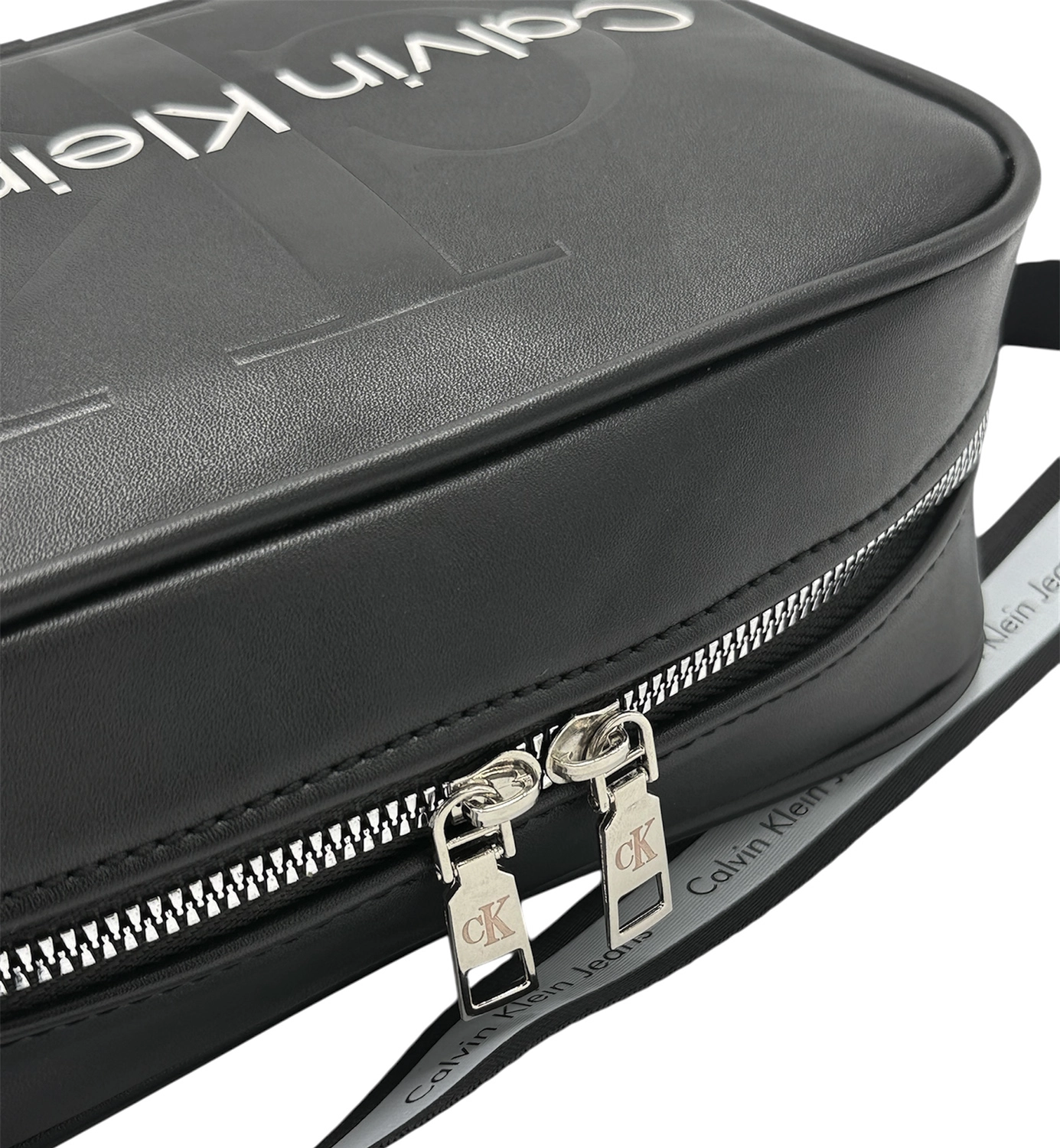 کیف دوشی سی کی