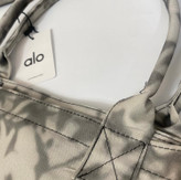 کیف توت بگ الو _alo