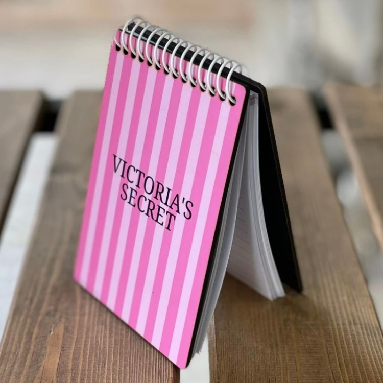 دفتر ویکتوریاسکرت