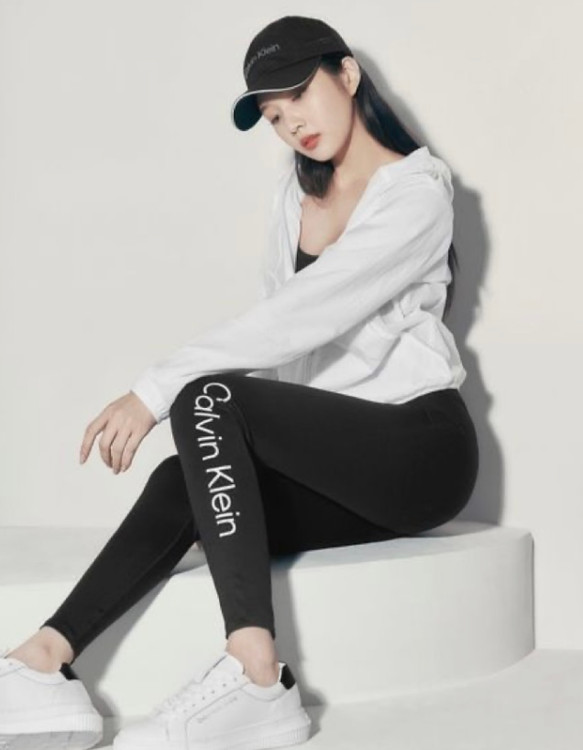 لگ ورزشی Calvin Klein