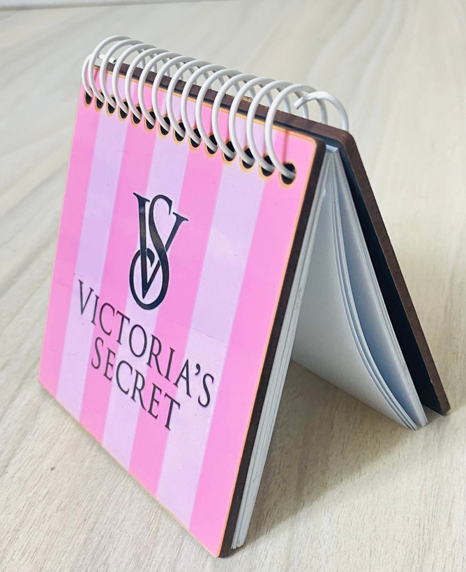 دفترچه ویکتوریاسکرت