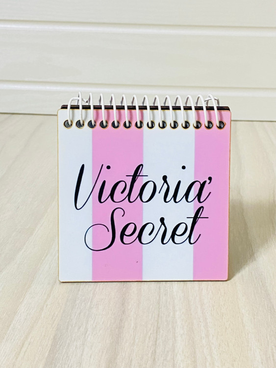 دفترچه ویکتوریاسکرت