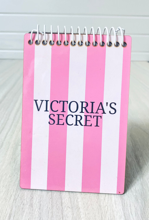 دفترچه ویکتوریاسکرت