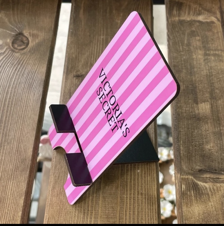 پایه نگهدارنده گوشی موبایل ویکتوریا سکرت