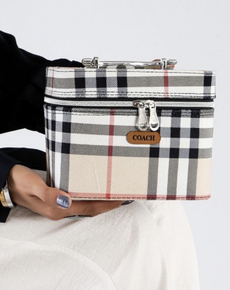 کیف لوازم آرایش بربری