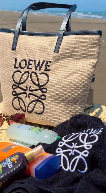 کیف Loewe