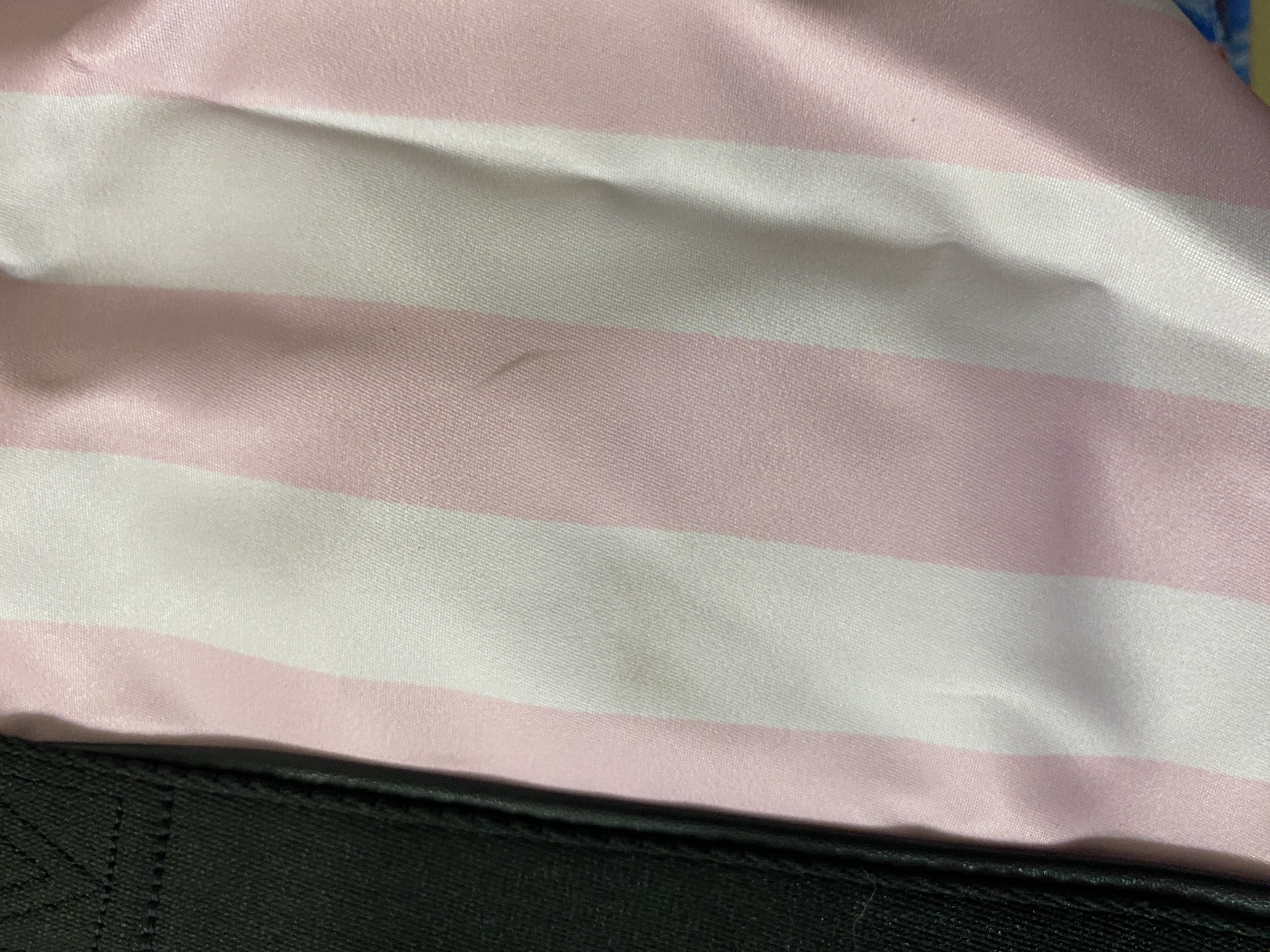 ساک مسافرتی  Victoria’s Secret