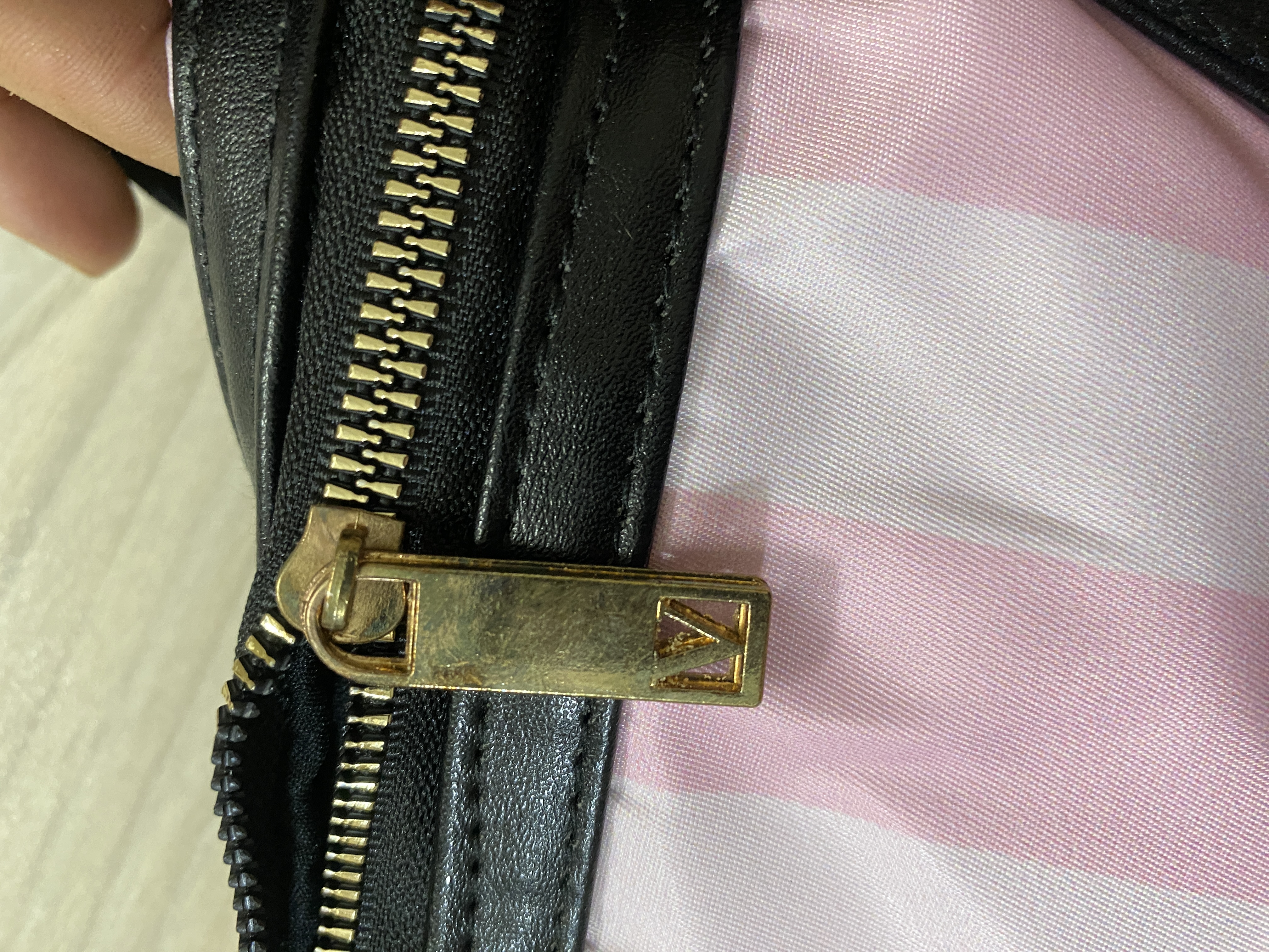 ساک مسافرتی  Victoria’s Secret