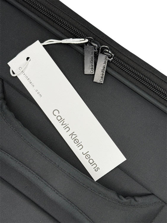 چمدان مسافرتی کلوین کلین