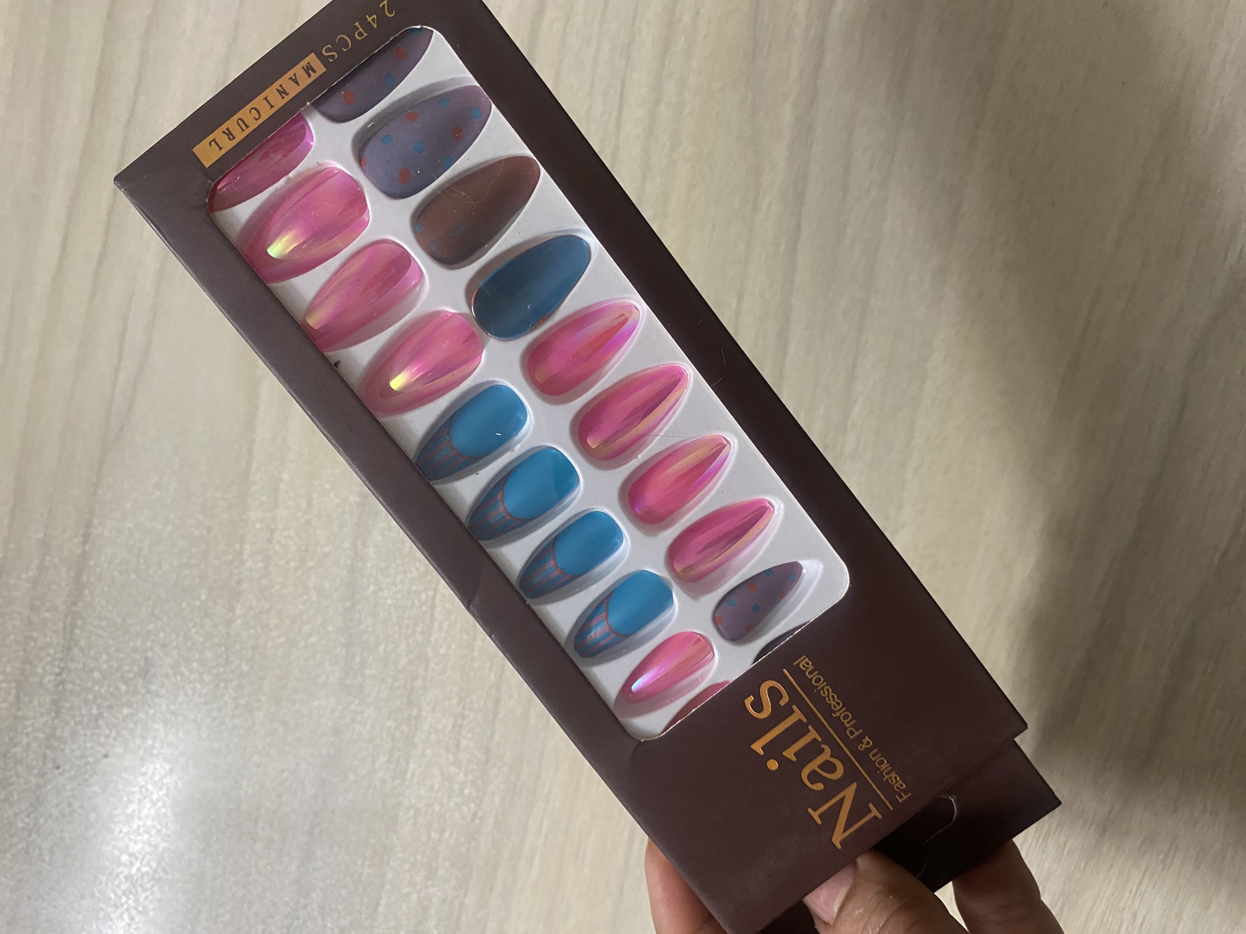 ناخن مصنوعی24 عددی