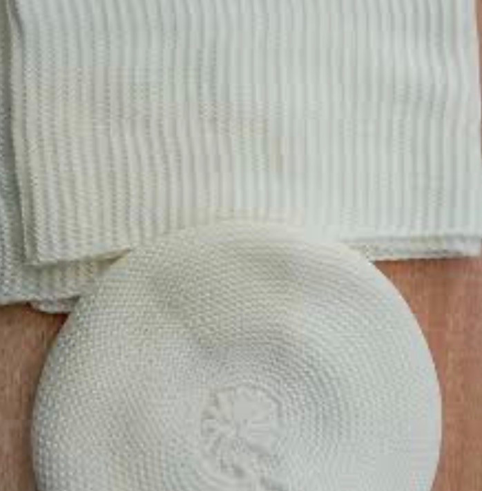 شال و کلاه فرانسوی