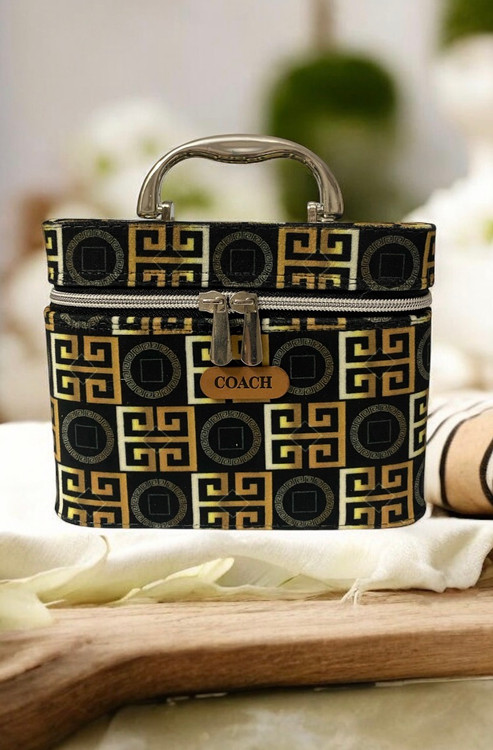 کیف لوازم آرایش طرح فندی