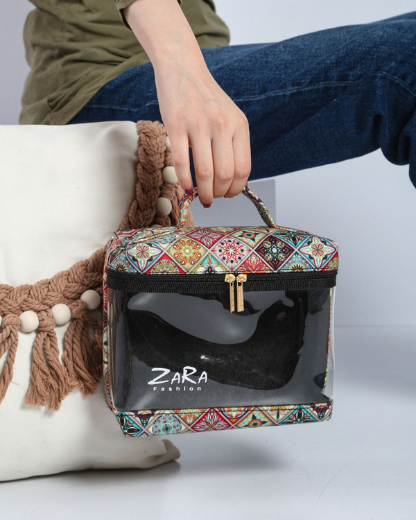 کیف لوازم آرایش طلقی سایز بزرگ