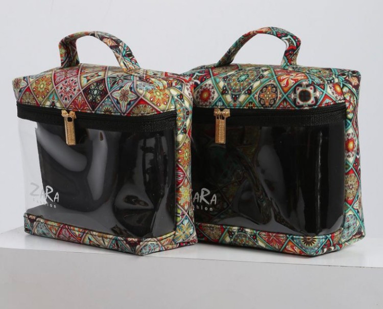 کیف لوازم آرایش طرح جدید سایز بزرگ