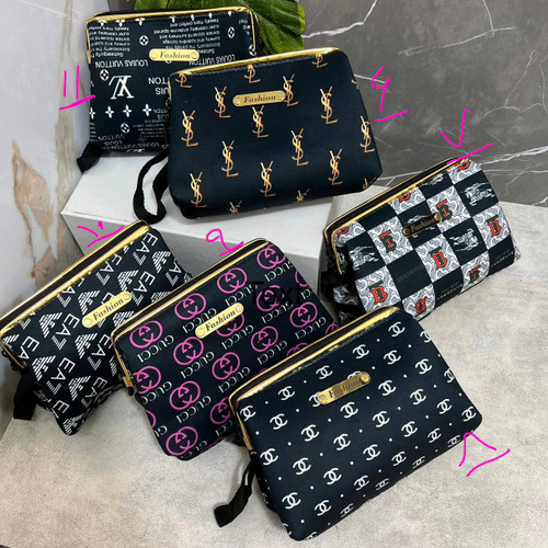 کیف لوازم آرایش طرح برند