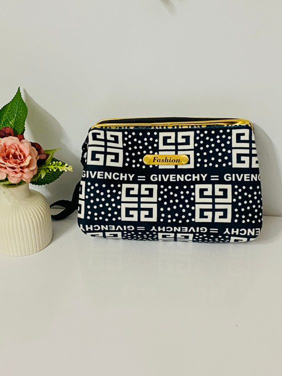کیف لوازم آرایش طرح جیوانجی