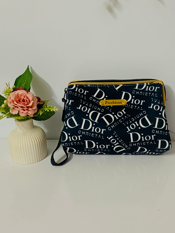 کیف لوازم آرایش طرح دیور