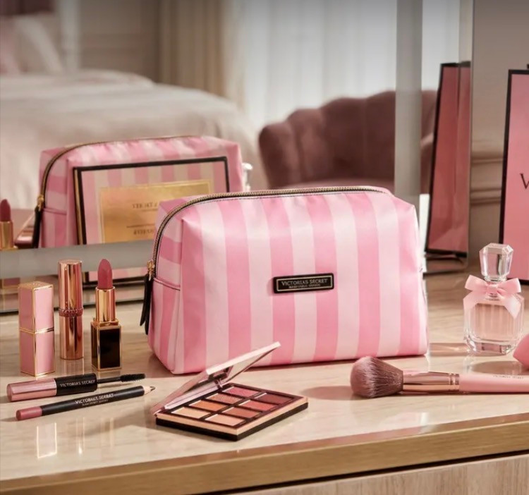 کیف آرایشی ویکتوریاسکرت وارداتی