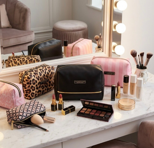 کیف آرایشی ویکتوریاسکرت