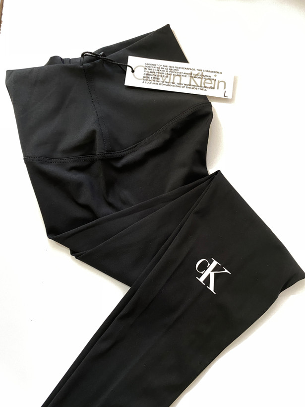 لگ ورزشی Calvin Klein