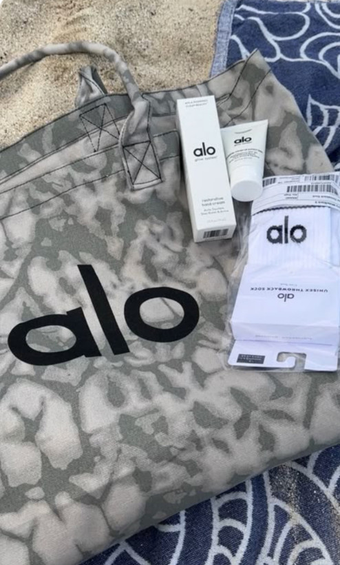 توت بگ الو _alo