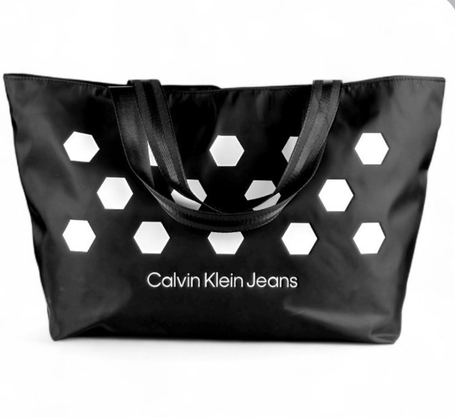 کیف بزرگ کلوین کلین