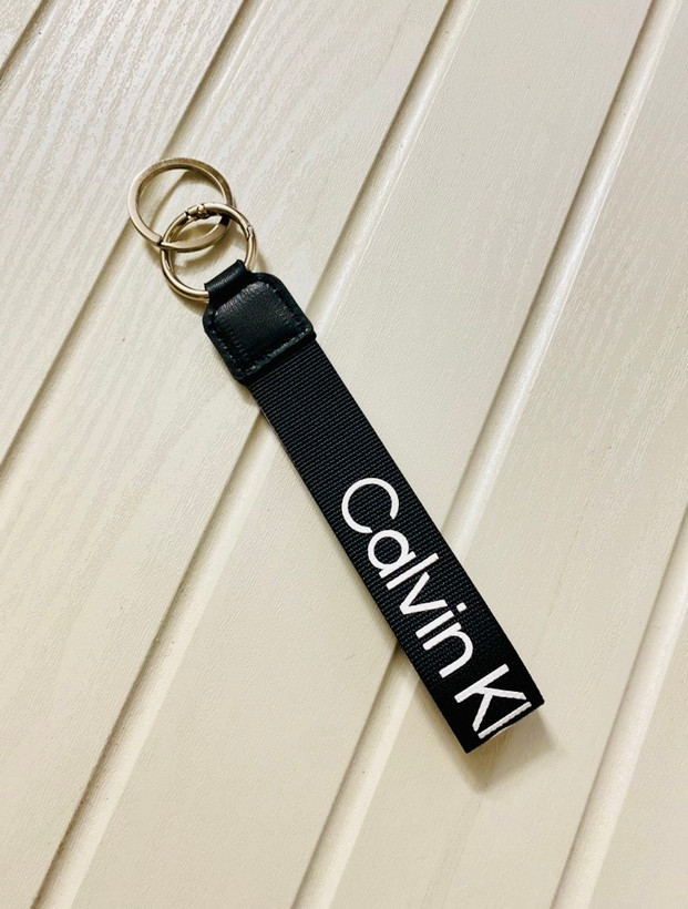 آویز کلید کلوین کلاین