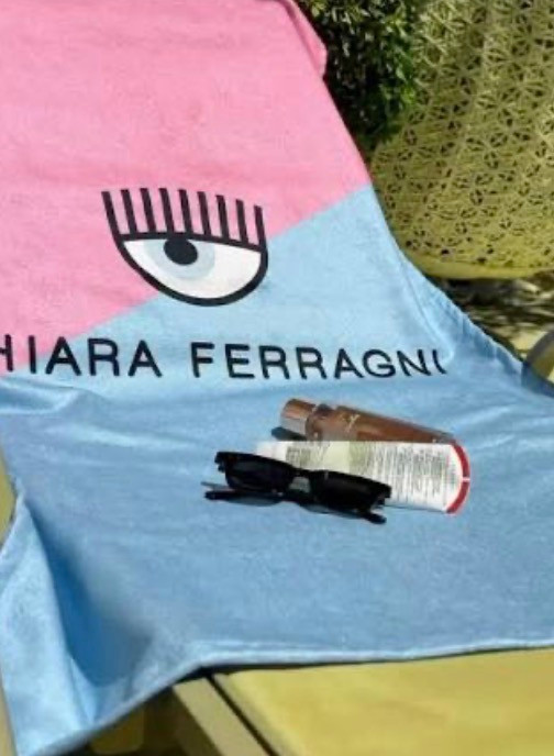 حوله استخری کیارا